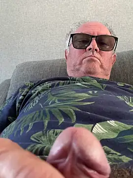 naughtygrandad1 online show from May 30, 2026, 6:53 am