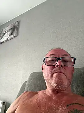 Snapshot of naughtygrandad1 chatting on June 28, 2026, 7:14 am naughtygrandad1 online show from June 28, 2026, 7:14 am