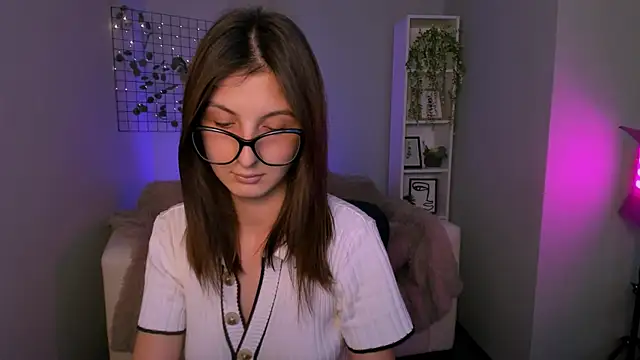 laisy flay online show from September 11, 2025, 4:18 pm