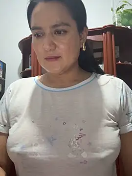 Rouse69  online show from November 27, 2025, 6:47 am