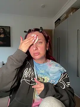 Snapshot of OliviaaFischer chatting on February 21, 2026, 3:36 pm OliviaaFischer online show from February 21, 2026, 3:36 pm