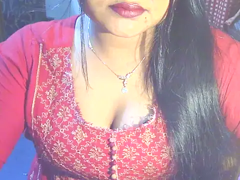 Nusrat Faria07 online show from December 15, 2025, 12:44 pm