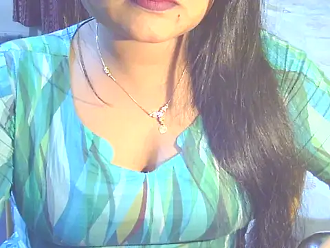 Nusrat Faria07 online show from December 17, 2025, 8:14 pm