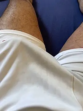 Beurberry19 online show from September 30, 2025, 4:02 pm