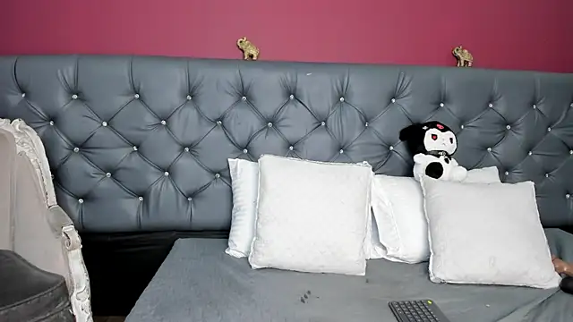 VenussDark online show from October 5, 2025, 5:58 pm