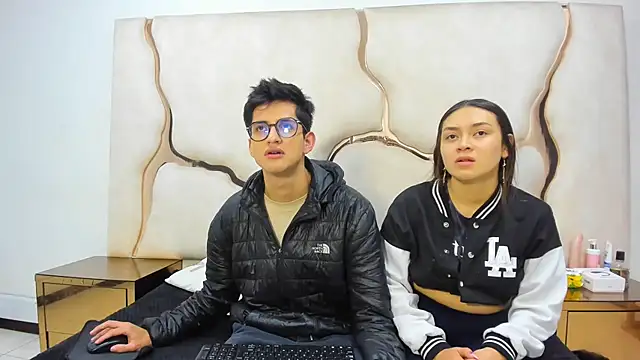 Noa Arez online show from October 13, 2025, 4:36 am