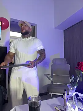 Snapshot of Andrew_Johnnson chatting on February 14, 2026, 7:25 pm Andrew Johnnson online show from February 14, 2026, 7:25 pm