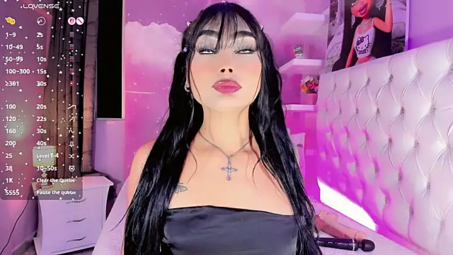 LanaOrtiiz online show from October 27, 2025, 5:08 am