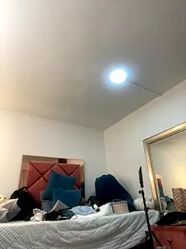 emma hot2006 online show from September 13, 2025, 4:07 pm