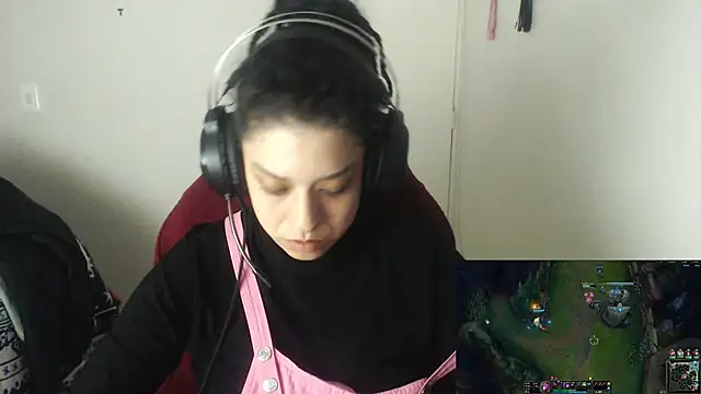 Snapshot of miss_carmila1 chatting on October 31, 2025, 11:11 pm miss carmila1 online show from October 31, 2025, 11:11 pm