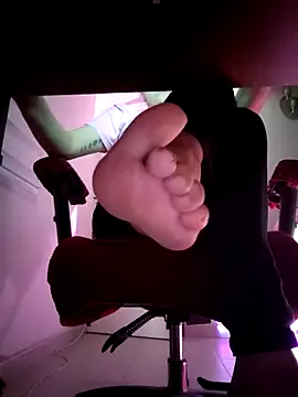 miss carmila1 online show from April 7, 2026, 2:24 am