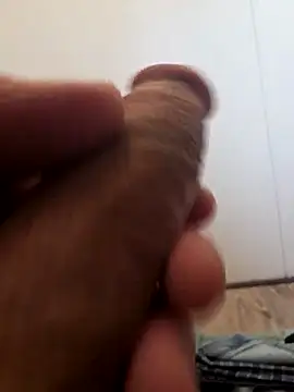 Snapshot of BooBooKittyFuhck chatting on October 17, 2025, 8:43 pm BooBooKittyFuhck online show from October 17, 2025, 8:43 pm