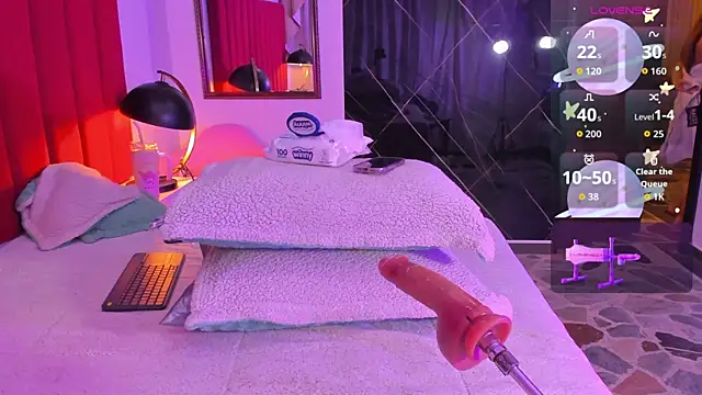 eimy jones  online show from January 10, 2026, 3:24 am