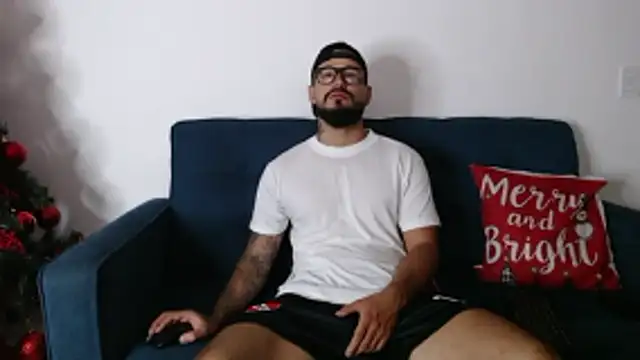 Snapshot of Eric_Evans1 chatting on November 25, 2025, 10:15 am Eric Evans1 online show from November 25, 2025, 10:15 am