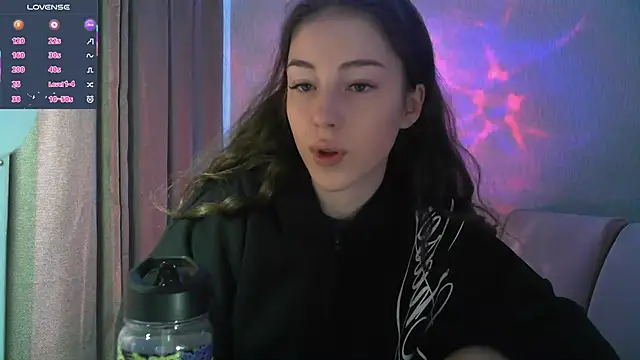 Snapshot of eskatmi chatting on January 6, 2026, 1:53 am eskatmi online show from January 6, 2026, 1:53 am