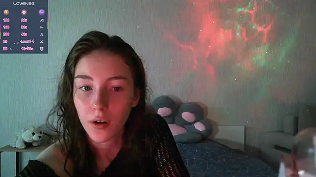 Snapshot of eskatmi chatting on October 17, 2025, 12:36 am eskatmi online show from October 17, 2025, 12:36 am