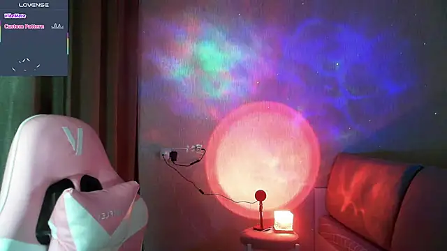 Snapshot of eskatmi chatting on January 10, 2026, 2:51 am eskatmi online show from January 10, 2026, 2:51 am