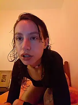 Snapshot of cyber_psyche chatting on July 16, 2026, 12:46 pm cyber psyche online show from July 16, 2026, 12:46 pm