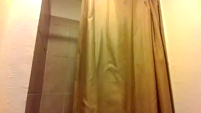 Snapshot of OnlyOneMeeks chatting on February 17, 2026, 11:24 pm OnlyOneMeeks online show from February 17, 2026, 11:24 pm