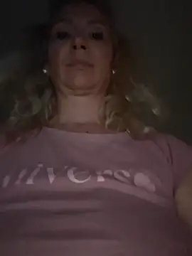 merlyn4 online show from November 18, 2025, 9:12 am