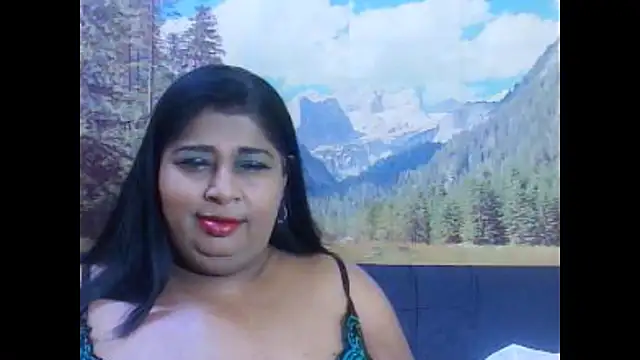 Snapshot of indianhoney694u chatting on February 25, 2026, 5:18 am indianhoney694u online show from February 25, 2026, 5:18 am