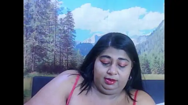 Snapshot of indianhoney694u chatting on February 24, 2026, 5:52 am indianhoney694u online show from February 24, 2026, 5:52 am
