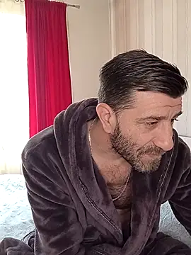 Snapshot of Alexdaniel89 chatting on April 7, 2026, 11:12 am Alexdaniel89 online show from April 7, 2026, 11:12 am