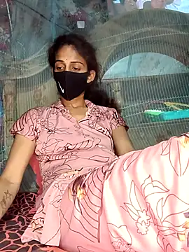 Snapshot of priyastrip314 chatting on March 18, 2026, 6:31 pm priyastrip314 online show from March 18, 2026, 6:31 pm