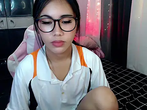 AiraSy 69 online show from October 5, 2025, 2:08 pm