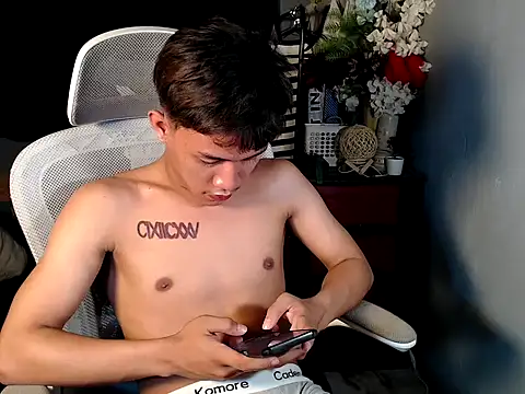 naughtyboyloy 0 online show from March 26, 2026, 5:11 pm