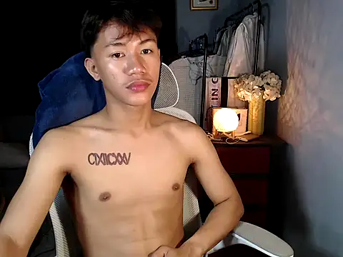 Snapshot of naughtyboyloy_0 chatting on January 11, 2026, 7:21 pm naughtyboyloy 0 online show from January 11, 2026, 7:21 pm