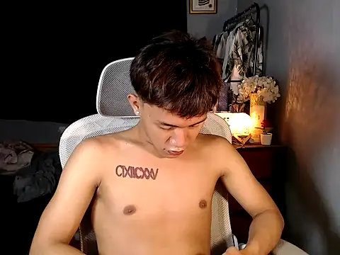 Snapshot of naughtyboyloy_0 chatting on February 10, 2026, 5:23 pm naughtyboyloy 0 online show from February 10, 2026, 5:23 pm