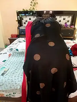 Snapshot of PRIYA_22 chatting on April 12, 2026, 10:18 am PRIYA 22 online show from April 12, 2026, 10:18 am