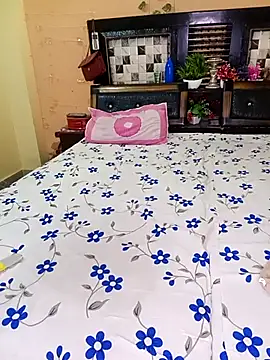 Snapshot of PRIYA_22 chatting on March 10, 2026, 5:17 pm PRIYA 22 online show from March 10, 2026, 5:17 pm