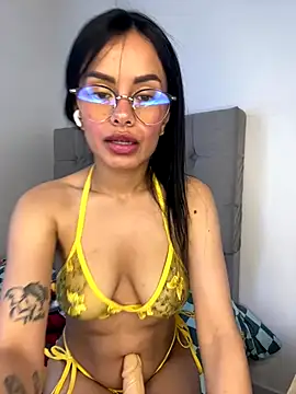 Snapshot of Melissa_coch chatting on November 14, 2025, 7:06 pm Melissa coch online show from November 14, 2025, 7:06 pm