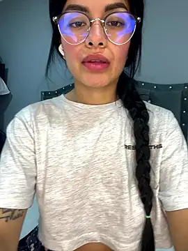 Snapshot of Melissa_coch chatting on January 7, 2026, 3:00 am Melissa coch online show from January 7, 2026, 3:00 am