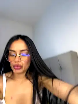 Snapshot of Melissa_coch chatting on November 5, 2025, 4:43 pm Melissa coch online show from November 5, 2025, 4:43 pm