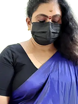 Snapshot of Sweetie_swetha37 chatting on December 1, 2025, 12:50 pm Sweetie swetha37 online show from December 1, 2025, 12:50 pm