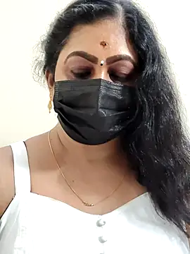 Sweetie swetha37 online show from March 13, 2026, 10:15 pm