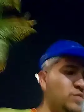 Snapshot of Picademel2525 chatting on March 26, 2026, 4:00 am Picademel2525 online show from March 26, 2026, 4:00 am