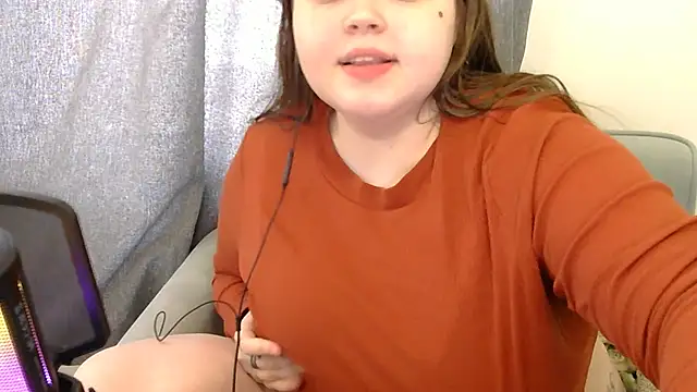 Snapshot of brattyprincessemma chatting on February 2, 2026, 8:24 am brattyprincessemma online show from February 2, 2026, 8:24 am