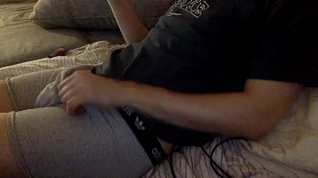 Breezydicksn online show from November 14, 2025, 9:29 pm