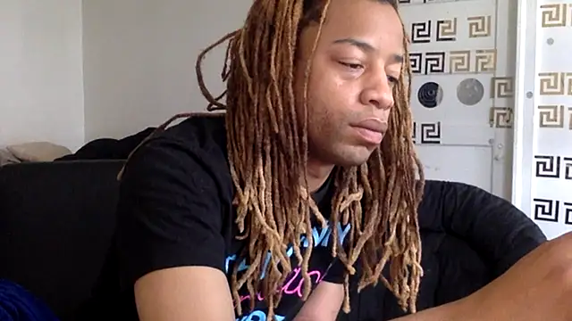 Snapshot of Diodre_Benyoon chatting on April 12, 2026, 7:28 pm Diodre Benyoon online show from April 12, 2026, 7:28 pm