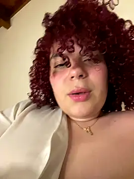 Enyagleam  online show from October 4, 2025, 2:57 am