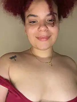 Enyagleam  online show from October 19, 2025, 3:31 am