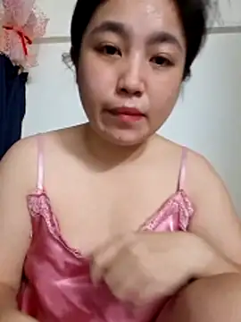 Snapshot of Minn-cute chatting on May 30, 2026, 12:17 am Minn-cute online show from May 30, 2026, 12:17 am