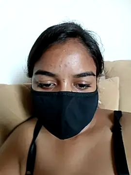 Snapshot of Little_toy_girl chatting on September 11, 2025, 10:15 am Little toy girl online show from September 11, 2025, 10:15 am