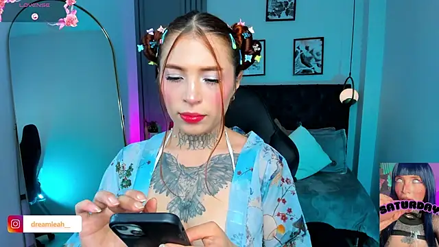 Snapshot of dreamleah_ chatting on January 17, 2026, 5:22 am dreamleah online show from January 17, 2026, 5:22 am