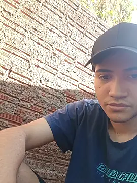 novinho safado   online show from April 2, 2026, 6:58 pm