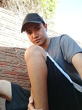 novinho safado   online show from May 12, 2026, 5:19 pm